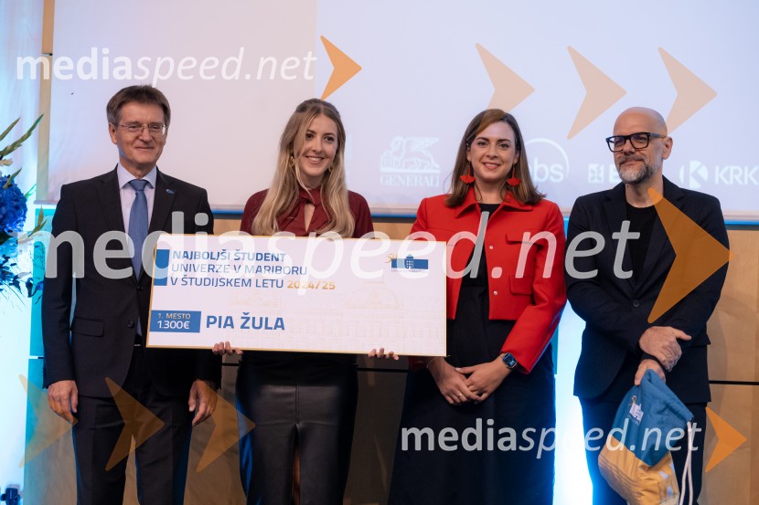 prof. dr. Zdravko Kačič, rektor Univerze v Mariboru;  Pia Žula, najboljša študentka Univerze v Mariboru 2024/2025;  Nomi  Hrast , prorektorica za študentska vprašanja Univerze v Mariboru; dr. Dean Korošak,  prorektor za znanstvenoraziskovalno dejavnost Univerze v MariboruNajboljša študentka Univerze v Mariboru je Pia Žula