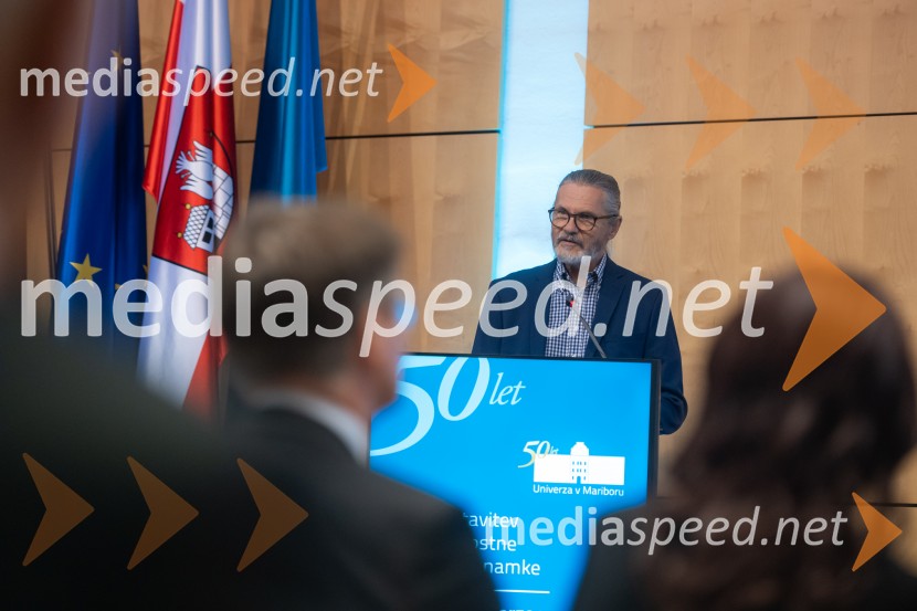  Bojan  Bračič , Filatelistična zveza SlovenijeUniverza v Mariboru ob 50-letnici predstavila znanstveno monografijo in poštno znamko