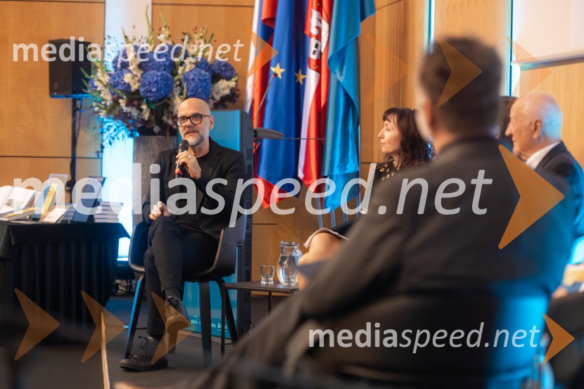 dr. Dean Korošak,  prorektor za znanstvenoraziskovalno dejavnost Univerze v MariboruUniverza v Mariboru ob 50-letnici predstavila znanstveno monografijo in poštno znamko