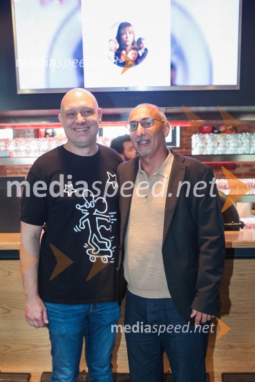  Mitja Čander, pisatelj in kulturnik, Beletrina;  Aleš Vesel, vodja trženja, BeletrinaFilmska priredba romana Belo se pere na devetdeset predstavljena na novinarski konferenci