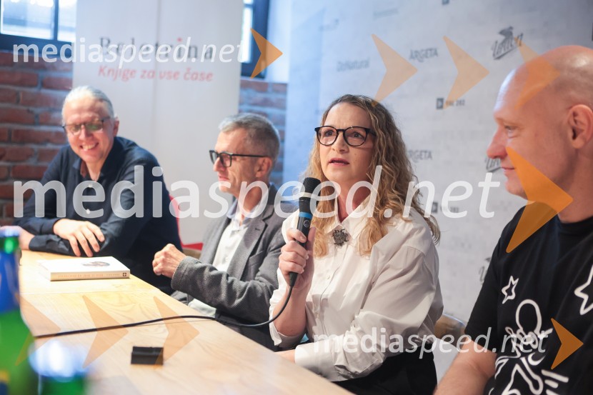  Marko  Naberšnik, režiser in scenarist;  Aleš  Pavlin , Perfo production;  Bronja Žakelj, pisateljica;  Mitja Čander, direktor, BeletrinaFilmska priredba romana Belo se pere na devetdeset predstavljena na novinarski konferenci