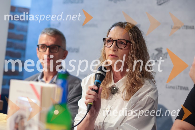  Aleš  Pavlin , Perfo production;  Bronja Žakelj, pisateljicaFilmska priredba romana Belo se pere na devetdeset predstavljena na novinarski konferenci