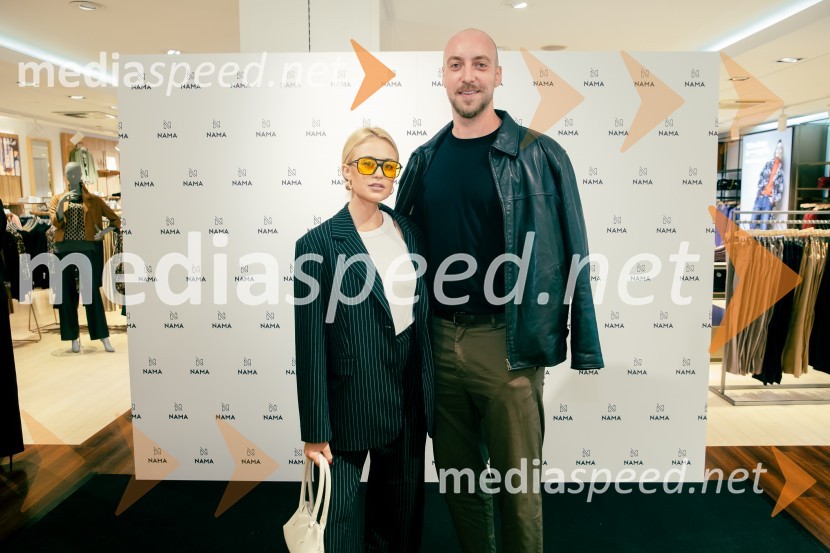  Sara Vrečko, spletna vplivnica;  ... Prenovljena Nama ponovno odprla svoja vrata