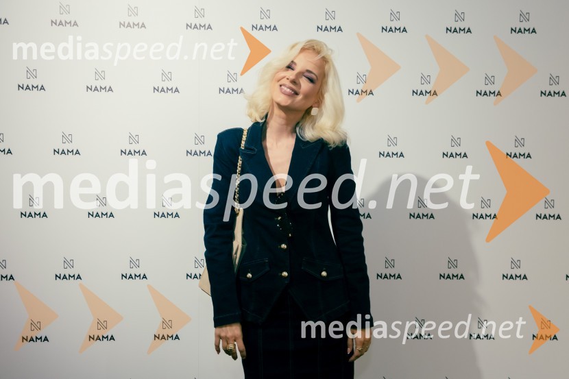  Jasna Vale, Instagram ikonaPrenovljena Nama ponovno odprla svoja vrata