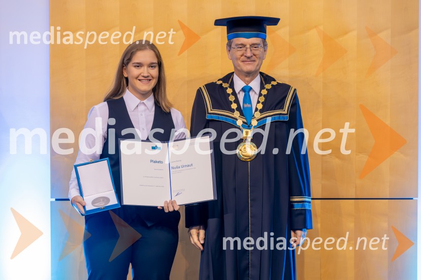  Nuša Urnaut, prejemnica Plakete Leona Štuklja; prof. dr. Zdravko Kačič, rektor Univerze v MariboruDan Univerze v Mariboru 2025