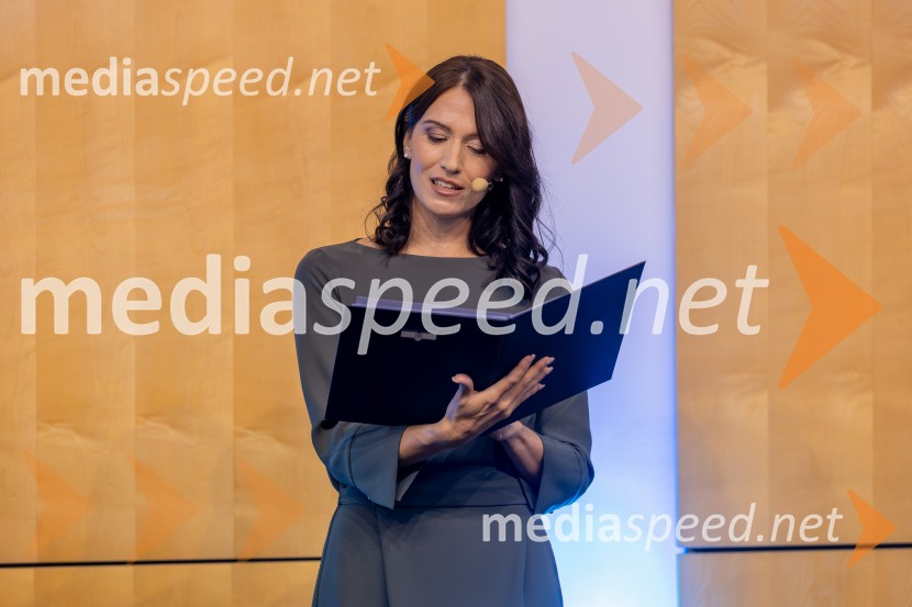  Eva Kraš, igralkaDan Univerze v Mariboru 2025