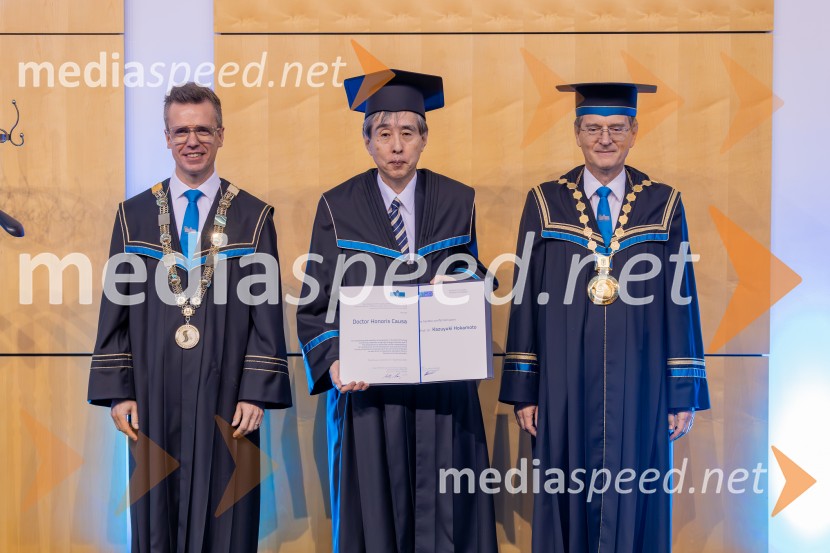  ... ; prof. dr. Kazuyuki Hokamoto, častni doktor Univerze v Mariboru; prof. dr. Zdravko Kačič, rektor Univerze v MariboruDan Univerze v Mariboru 2025