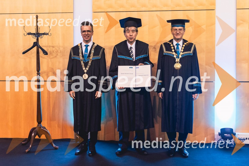  ... ; prof. dr. Kazuyuki Hokamoto, častni doktor Univerze v Mariboru; prof. dr. Zdravko Kačič, rektor Univerze v MariboruDan Univerze v Mariboru 2025