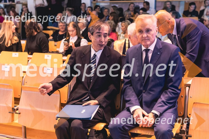 prof. dr. Kazuyuki Hokamoto, častni doktor Univerze v Mariboru; izr. prof. dr. Bojan Rosi, dekan, Fakulteta za logistiko, Univerza v MariboruDan Univerze v Mariboru 2025