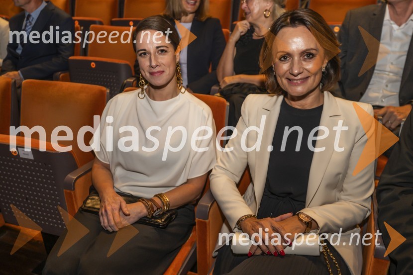 dr. Ana Kerševan, generalna državna odvetnica;  Katarina Bergant, generalna tožilka RSUniverza v Mariboru odlikovana z redom za zasluge