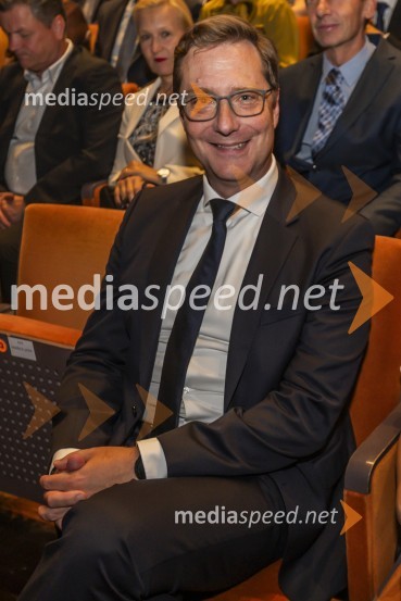  Vladimir Prebilič, Evropski parlamentUniverza v Mariboru odlikovana z redom za zasluge