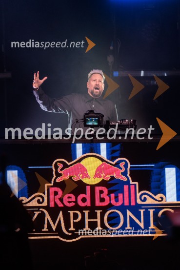  Uroš Umek, DJDJ Umek združil moči s simfoničnim orkestrom