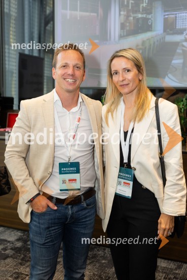  ... ;  Mateja Funtek Derča, LOOX Real Estate d.o.o.PROGRES konferenca 2025