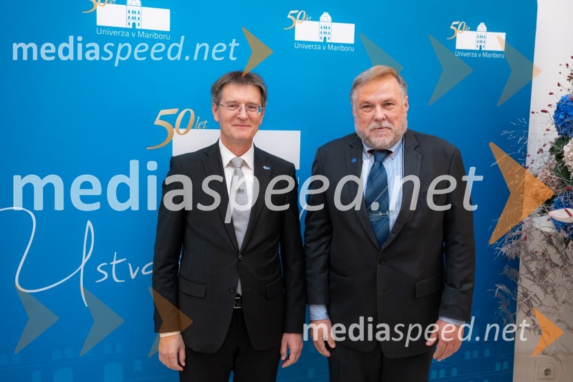prof. dr. Zdravko Kačič, pomočnik rektorja Univerze v Mariboru;  Leon Cizelj, direktor Inštitut ''Jožefa Stefan'' Univerza v Mariboru odlikovana z redom za zasluge