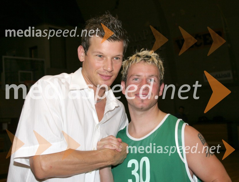 Maneken Jure Bradač in smučar Rene MlekužRene Mlekuž poslovilna tekma