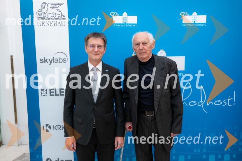 prof. dr. Zdravko Kačič, pomočnik rektorja Univerze v Mariboru;  ... Univerza v Mariboru odlikovana z redom za zasluge