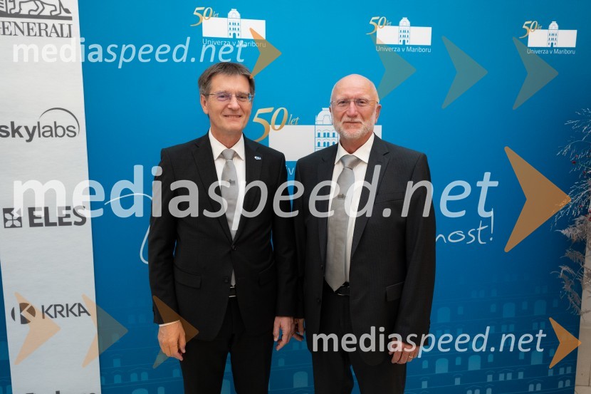 prof. dr. Zdravko Kačič, pomočnik rektorja Univerze v Mariboru; prof. dr.  Damijan Mumel, Prodekan za raziskovalno dejavnost, Ekonomsko poslovna fakulteta, predsednik upravnega odbora UMUniverza v Mariboru odlikovana z redom za zasluge