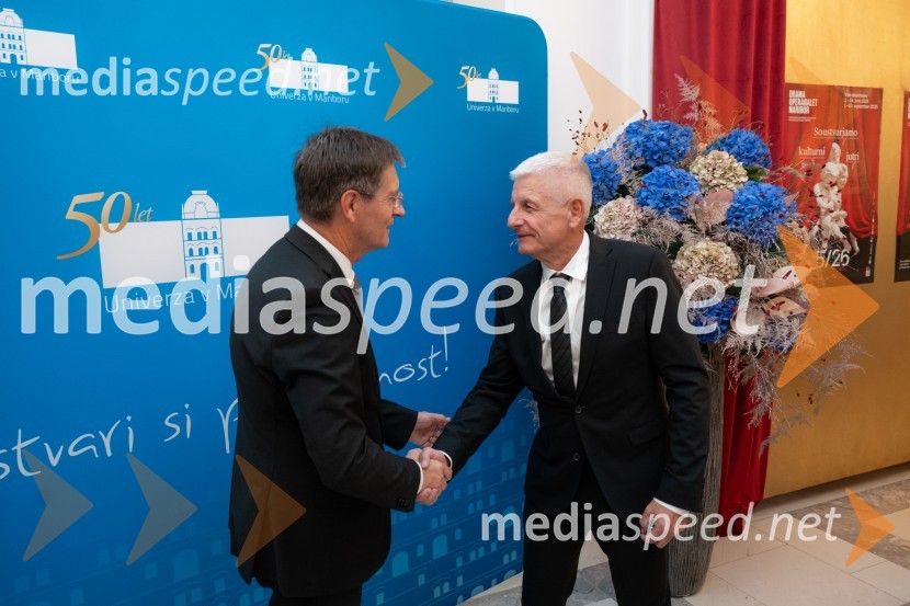 prof. dr. Zdravko Kačič, pomočnik rektorja Univerze v Mariboru;  ... Univerza v Mariboru odlikovana z redom za zasluge