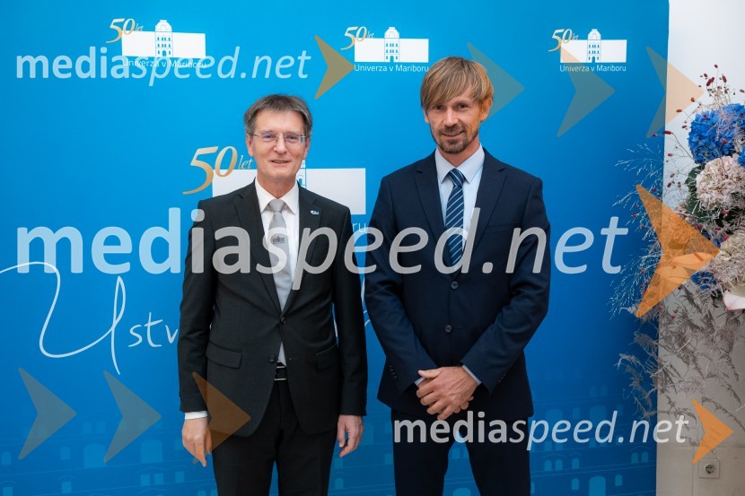 prof. dr. Zdravko Kačič, pomočnik rektorja Univerze v Mariboru;  Srečko Đurov, državni sekretar, pristojen za regionalni razvoj Univerza v Mariboru odlikovana z redom za zasluge