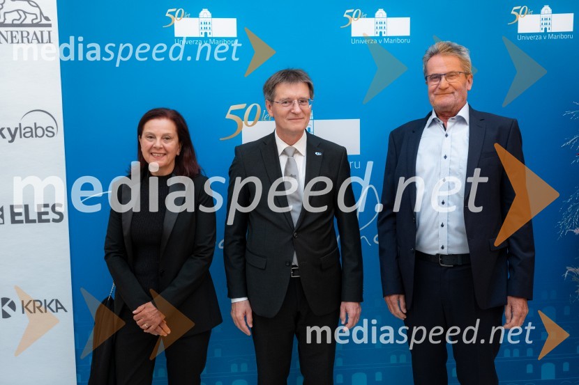 ... ; prof. dr. Zdravko Kačič, pomočnik rektorja Univerze v Mariboru;  ... Univerza v Mariboru odlikovana z redom za zasluge