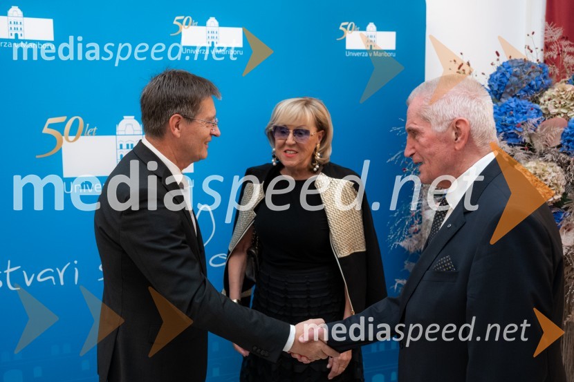 prof. dr. Zdravko Kačič, pomočnik rektorja Univerze v Mariboru;  Edita Benko Toplak; prof. dr. Ludvik Toplak,  predsednik Alma Mater Europaea, nekdanji rektor UMUniverza v Mariboru odlikovana z redom za zasluge