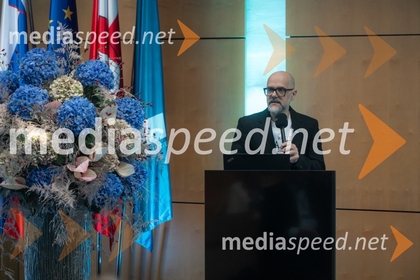 Mednarodna konferenca o integraciji raziskovanja, izobraževanja in inovacij na Univerzi v Mariboru