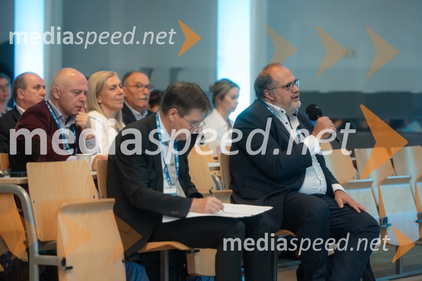 Mednarodna konferenca o integraciji raziskovanja, izobraževanja in inovacij na Univerzi v Mariboru