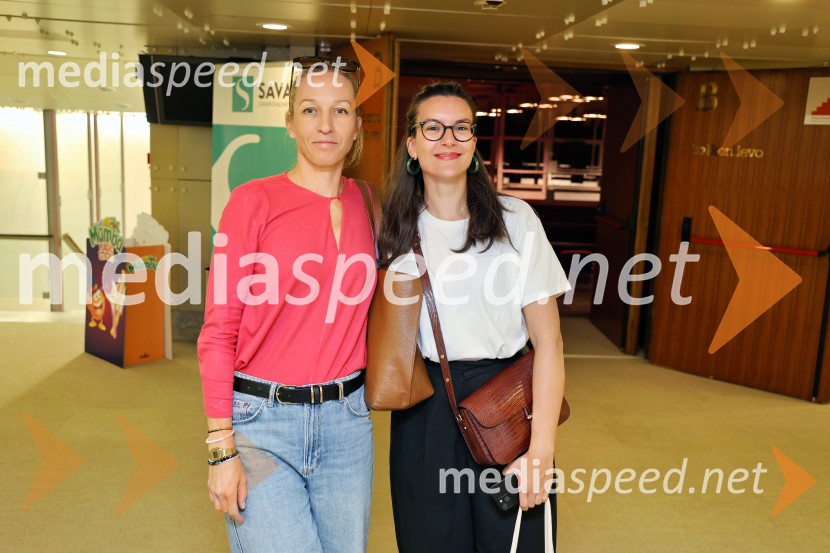  Saša Globačnik, vodja stikov z javnostjo in marketinga, Cankarjev dom;  ... Lisičja luna, premiera mladinske opere v Cankarjevem domu