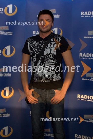 Robert Roškar, moderator Radia 1V višave, premiera risanega filma