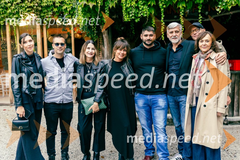  ... ;  Ammar Mešić, igralec;  ... ;  ... ;  ... ;  Radoš Bolčina, igralec;  Mirjam Korbar, igralkaPredstavitev nove serije Nemirna kri