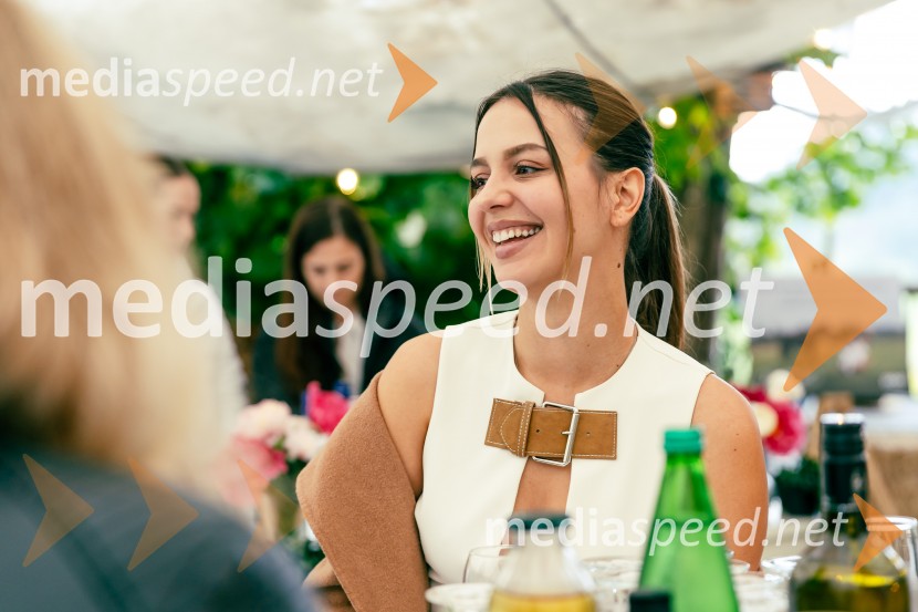  Janja BalantPredstavitev nove serije Nemirna kri