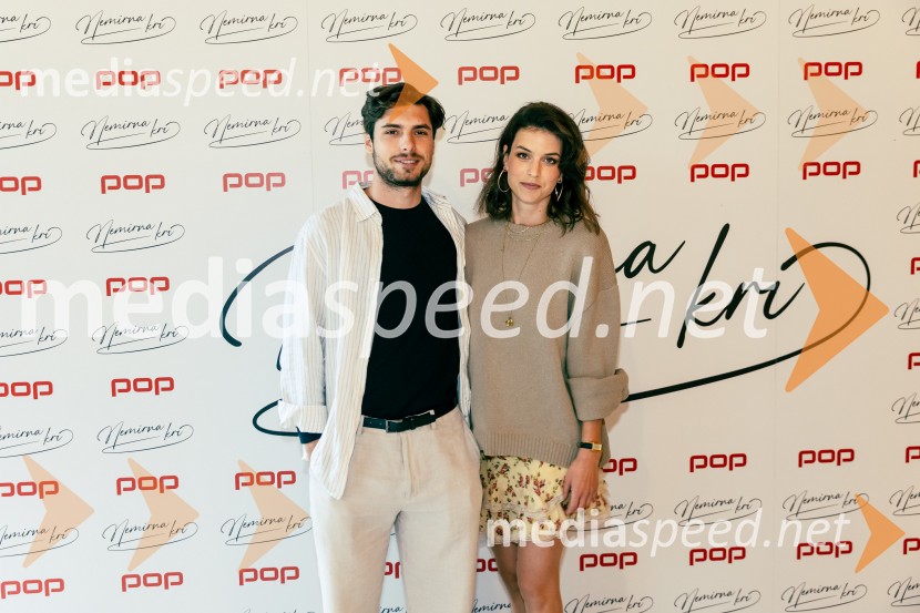  Svit Stefanija, igralec;  Lea Mihevc, igralkaPredstavitev nove serije Nemirna kri