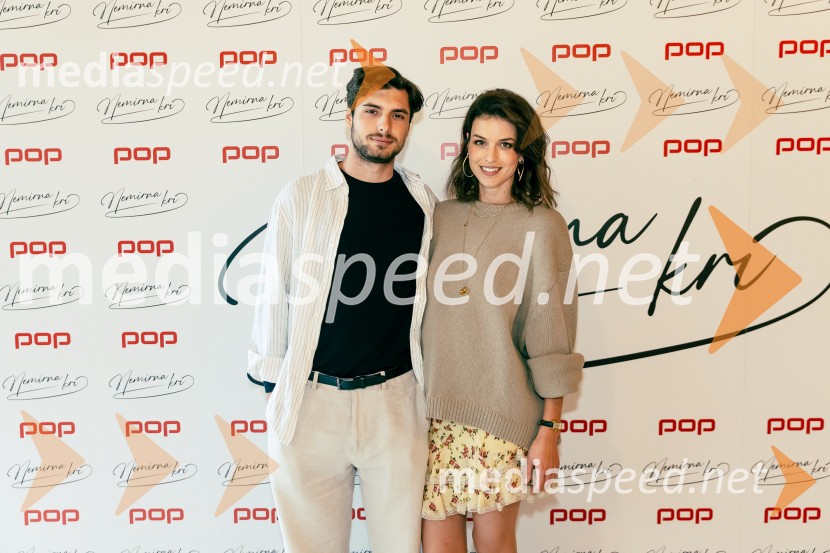  Svit Stefanija, igralec;  Lea Mihevc, igralkaPredstavitev nove serije Nemirna kri