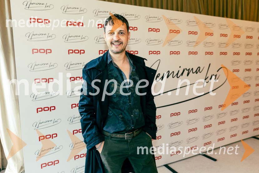  Blaž Setnikar, igralecPredstavitev nove serije Nemirna kri