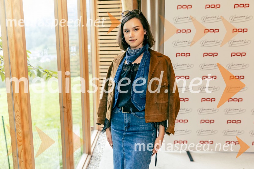  Rosa Angela Romih, igralkaPredstavitev nove serije Nemirna kri