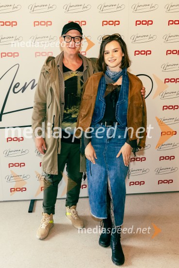  Uroš Smolej, igralec;  Rosa Angela Romih, igralkaPredstavitev nove serije Nemirna kri