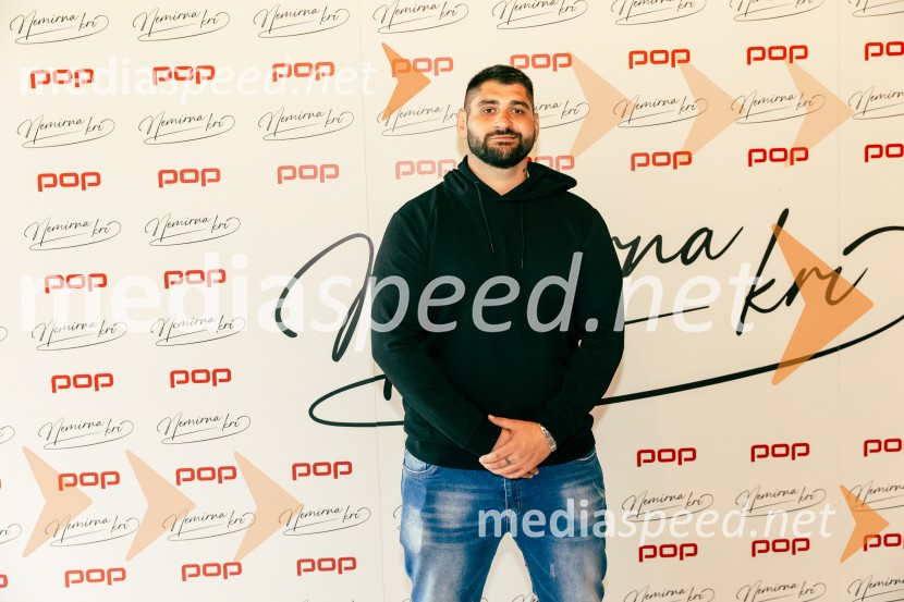  Tadej Zbičajnik, igralecPredstavitev nove serije Nemirna kri