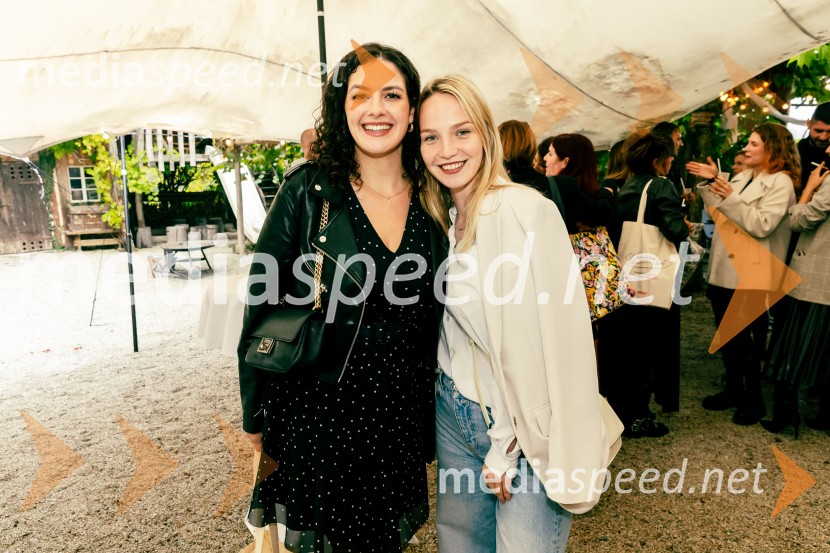  Laura Vnuk;  Zala Perlič, radio AntenaPredstavitev nove serije Nemirna kri