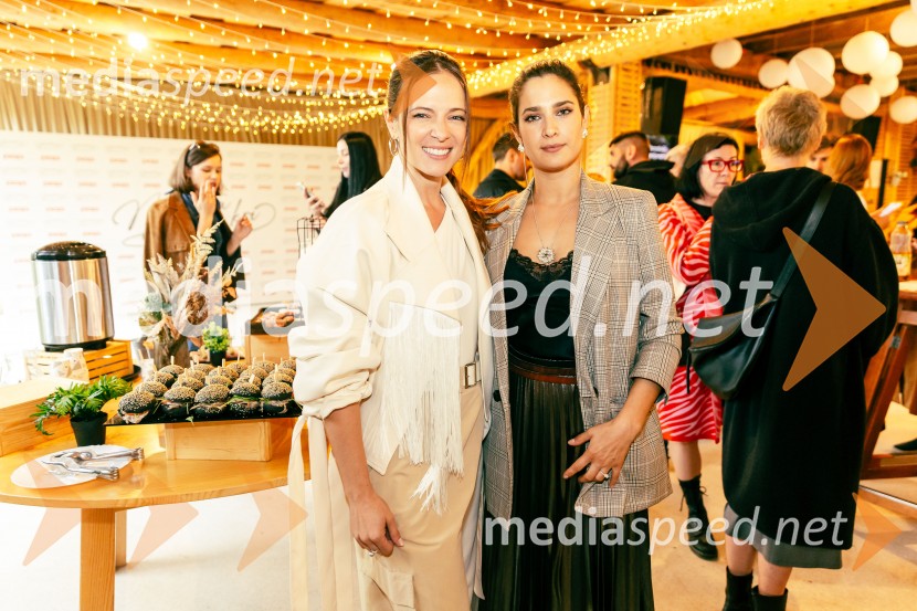  Nina Pušlar, pevka;  Saša Pavlin Stošić, igralkaPredstavitev nove serije Nemirna kri