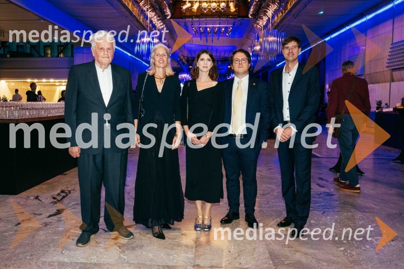 Likovna zbirka skupine Telekom Slovenije