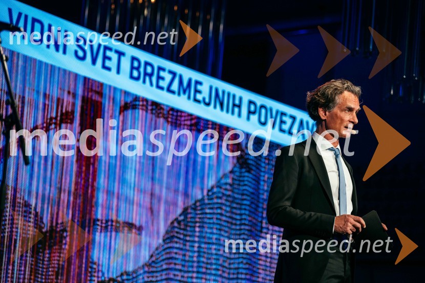 Likovna zbirka skupine Telekom Slovenije