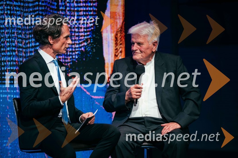 Likovna zbirka skupine Telekom Slovenije