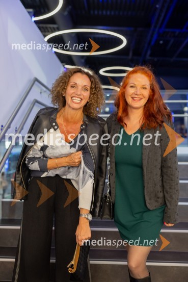  Metka Albreht, stilistka ter maratonka, Miss Slovenije 1993;  Regina Kogoj, pevkaBoštjan Romih prvič s svojo Pasjo komedijo, premiera