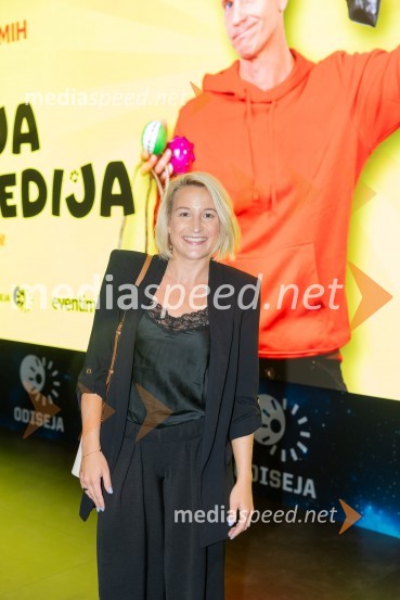  Alja Pahor, vodja marketinga, OKSBoštjan Romih prvič s svojo Pasjo komedijo, premiera