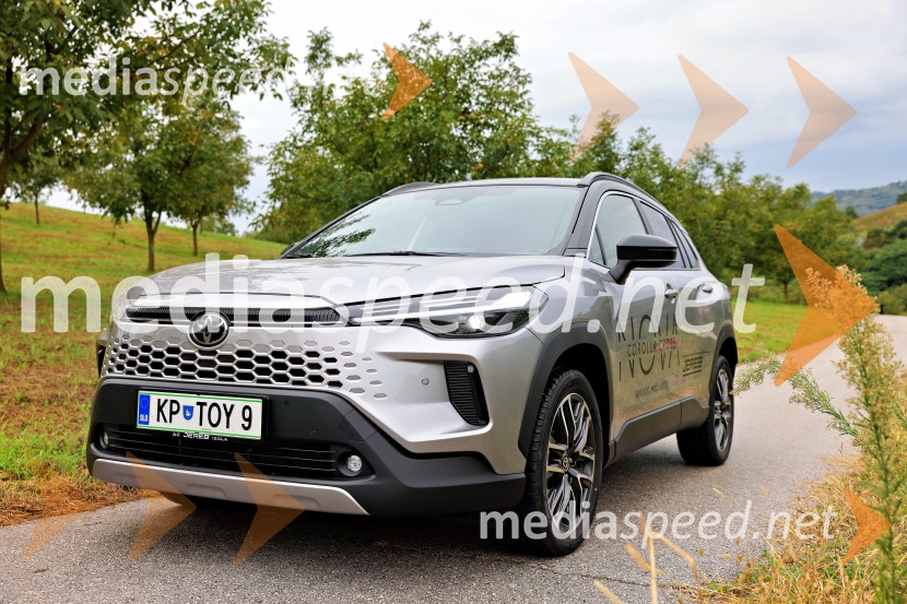 Toyota Corolla Cross, slovenska predstavitev