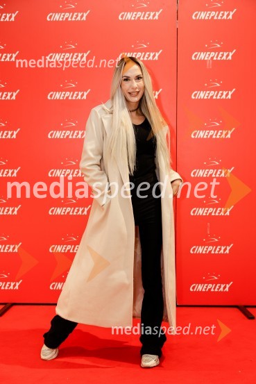  Patricija Štifter - RIYA, model, pevka, tiktokerkaEna bitka za drugo, premiera filma