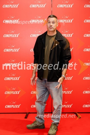  Klemen Bučan, radijski voditelj, stand-up komik, DJEna bitka za drugo, premiera filma