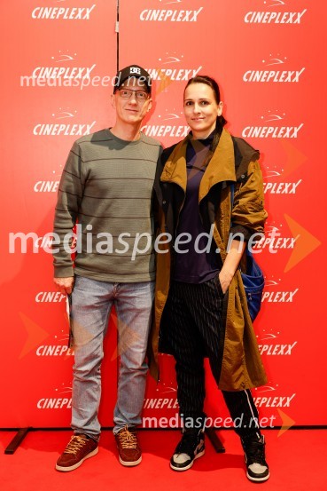  Primož  Benko, glasbenik, član skupine Siddharta;  ... Ena bitka za drugo, premiera filma