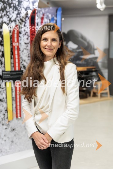  Melanja Korošec, podpredsednica SZS, podpredsednica skupine KJK SportsIngemar Stenmark in Bojan Križaj ob 80 letnici Elana