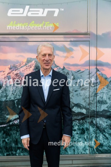  Jeffrey Tirman, glavni izvršni direktor, ElanIngemar Stenmark in Bojan Križaj ob 80 letnici Elana